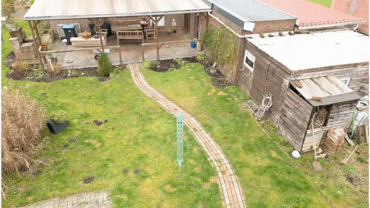 ***Einfamilienhaus - nah an Freizeitsee - auf ca. 860 m² Grundstück***