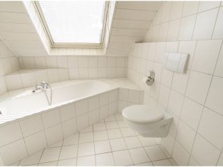 Badewanne / WC