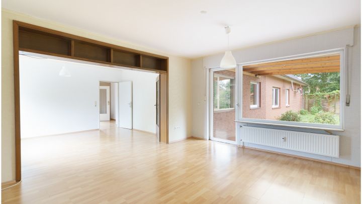 ***Attraktives Mehrfamilienhaus in zentraler, ruhiger Lage von Ostrhauderfehn***