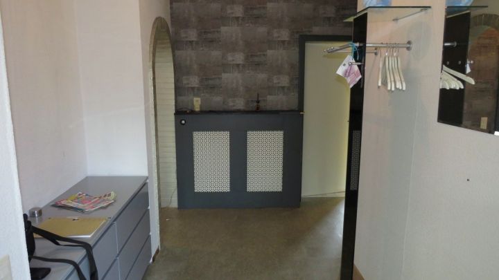 ***Vielseitiges Wohnhaus mit großem Potenzial in Weener – Ideal als Monteurhaus, Ein- oder Zweifamilienhaus***