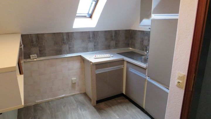 ***Vielseitiges Wohnhaus mit großem Potenzial in Weener – Ideal als Monteurhaus, Ein- oder Zweifamilienhaus***