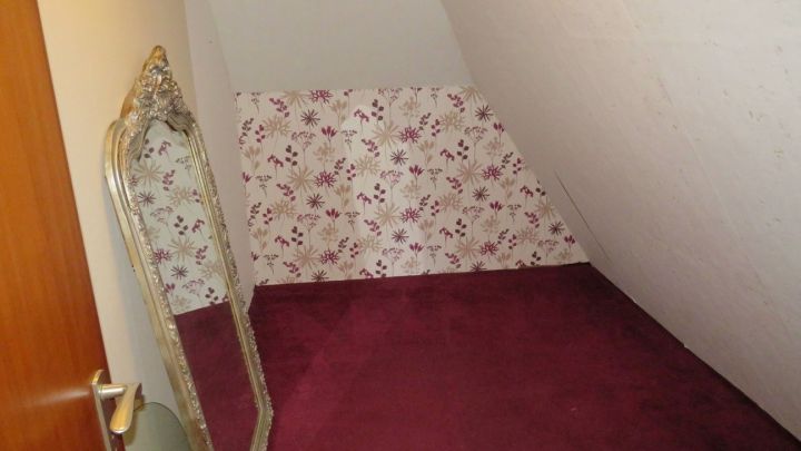 ***Vielseitiges Wohnhaus mit großem Potenzial in Weener – Ideal als Monteurhaus, Ein- oder Zweifamilienhaus***