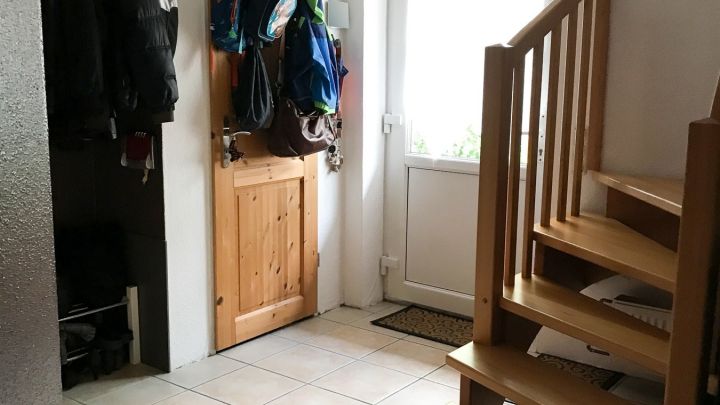 ***2 Wohn- und 2 Geschäftshäuser auf 2.234 m² großem Grundstück***