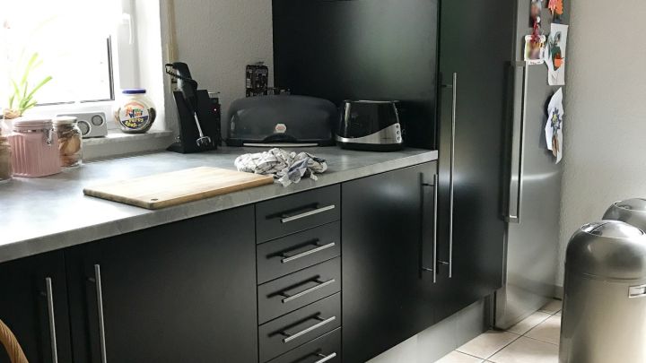 ***2 Wohn- und 2 Geschäftshäuser auf 2.234 m² großem Grundstück***