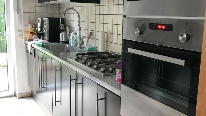 ***2 Wohn- und 2 Geschäftshäuser auf 2.234 m² großem Grundstück***