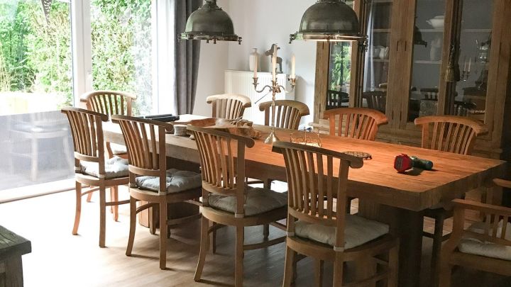 ***2 Wohn- und 2 Geschäftshäuser auf 2.234 m² großem Grundstück***