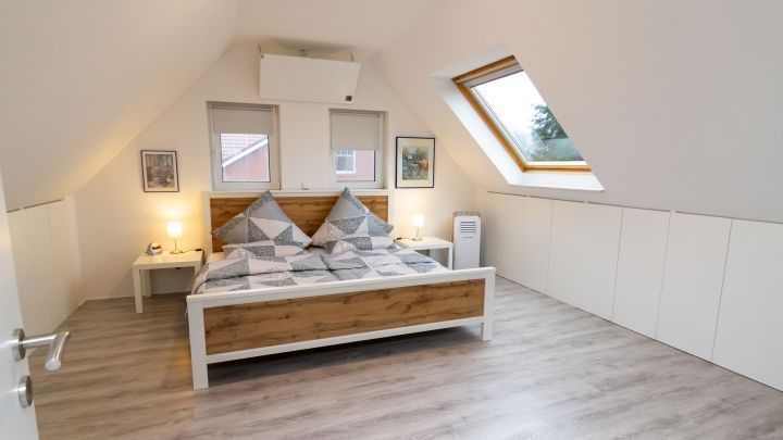 ***2 Wohn- und 2 Geschäftshäuser auf 2.234 m² großem Grundstück***