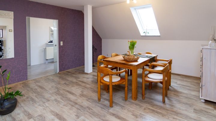 ***2 Wohn- und 2 Geschäftshäuser auf 2.234 m² großem Grundstück***