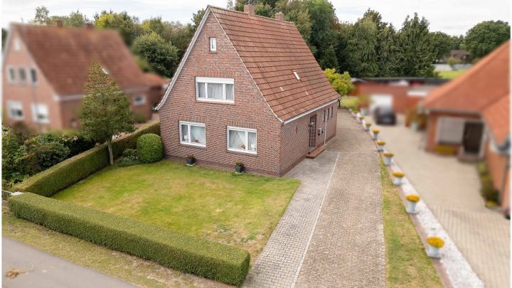 ***Ihr neues Zuhause - sehr gepflegt, großer Garten, ruhig und dennoch zentral gelegen in Flachsmeer***
