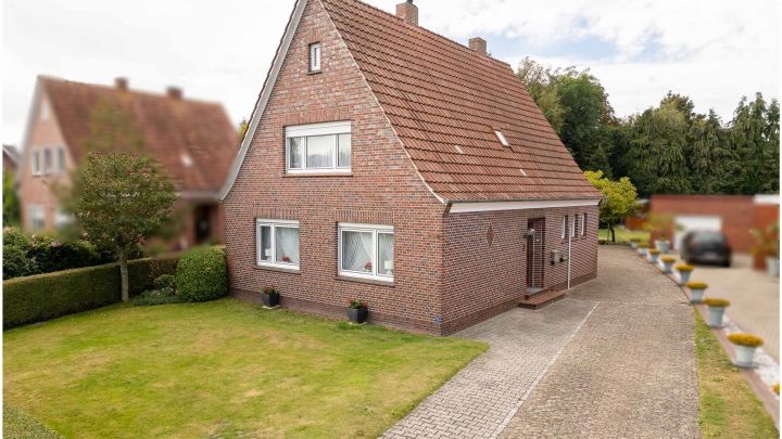 ***Ihr neues Zuhause - sehr gepflegt, großer Garten, ruhig und dennoch zentral gelegen in Flachsmeer***