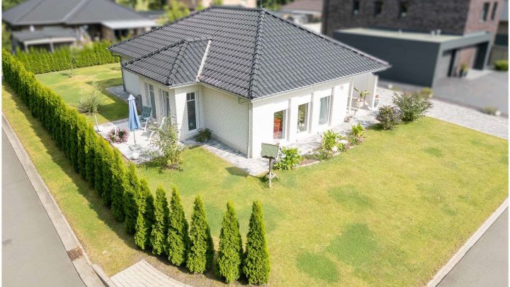 ***Bungalow in Westoverledingen - ideal für seniorengerechtes Wohnen***

