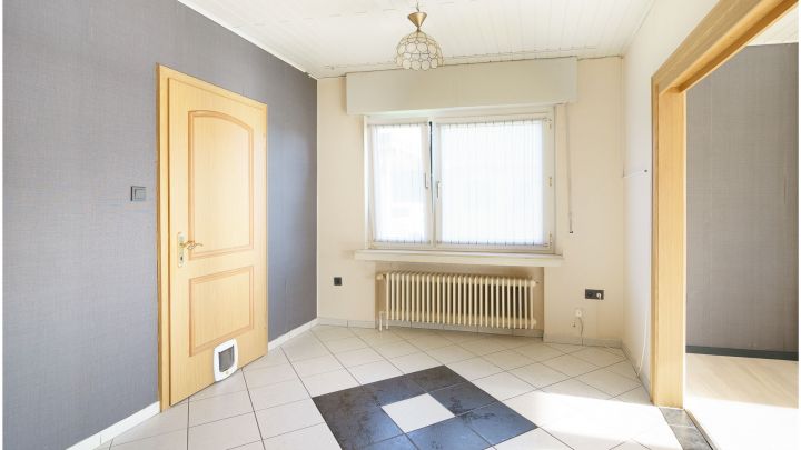 ***gepflegtes Einfamilienhaus in Flachsmeer - ideal für Familien*** 

zentrales aber dennoch ruhiges Wohnen mit Garten