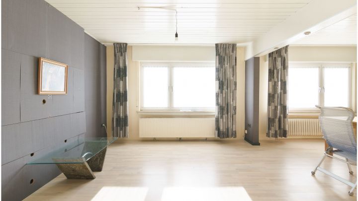 ***gepflegtes Einfamilienhaus in Flachsmeer - ideal für Familien*** 

zentrales aber dennoch ruhiges Wohnen mit Garten