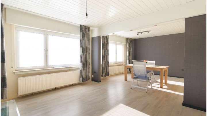 ***gepflegtes Einfamilienhaus in Flachsmeer - ideal für Familien*** 

zentrales aber dennoch ruhiges Wohnen mit Garten