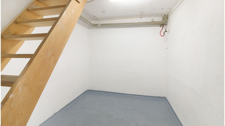 ***gepflegtes Einfamilienhaus in Flachsmeer - ideal für Familien*** 

zentrales aber dennoch ruhiges Wohnen mit Garten