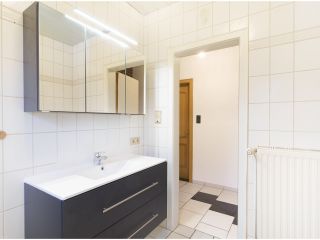 Badezimmer EG