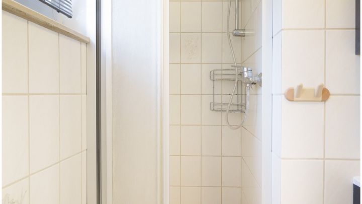***gepflegtes Einfamilienhaus in Flachsmeer - ideal für Familien*** 

zentrales aber dennoch ruhiges Wohnen mit Garten