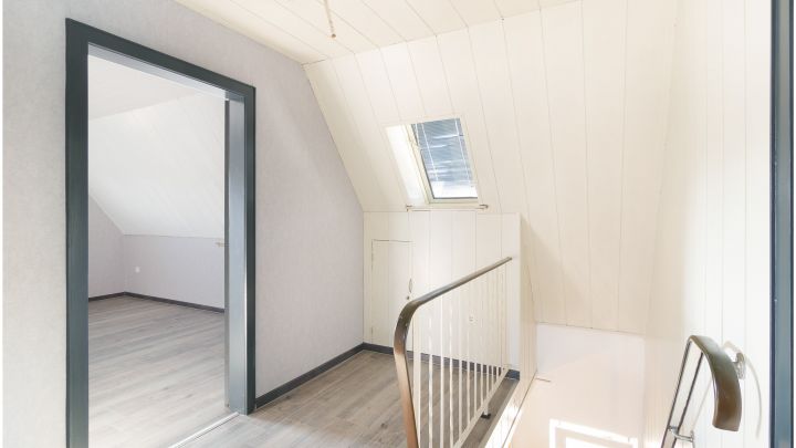 ***gepflegtes Einfamilienhaus in Flachsmeer - ideal für Familien*** 

zentrales aber dennoch ruhiges Wohnen mit Garten