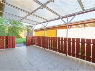 überdachte Terrasse