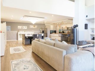 Wohn-/Ess-/Kochbereich