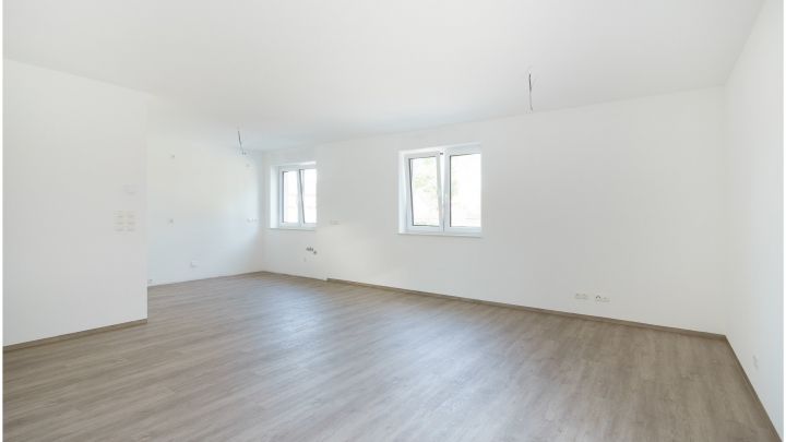 ***Exklusive Neubau-Wohnung - 4 ZKB - Reiheneckhaus in Flachsmeer***