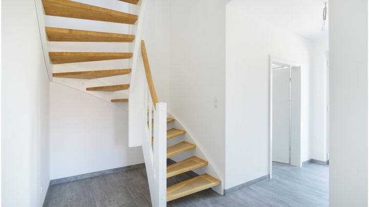 ***Exklusive Neubau-Wohnung - 4 ZKB - Reiheneckhaus in Flachsmeer***