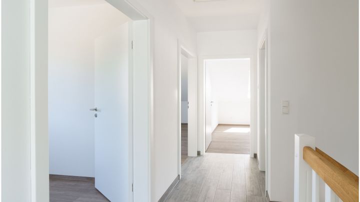 ***Exklusive Neubau-Wohnung - 4 ZKB - Reiheneckhaus in Flachsmeer***