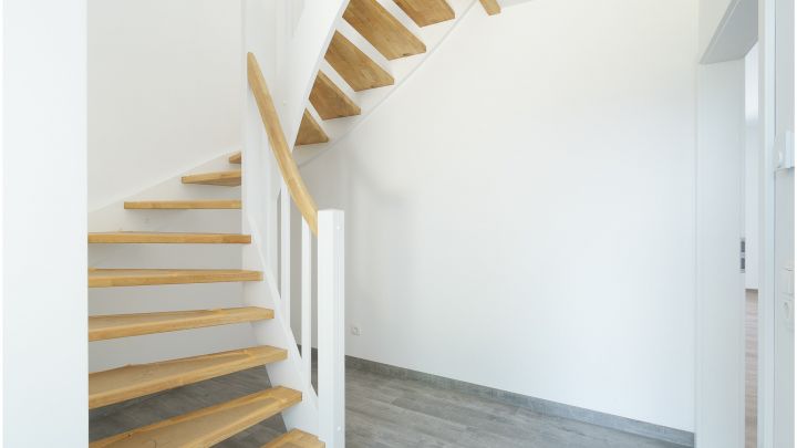 ***Exklusive Neubau-Wohnung - 4 ZKB - Reihenmittelhaus in Flachsmeer***