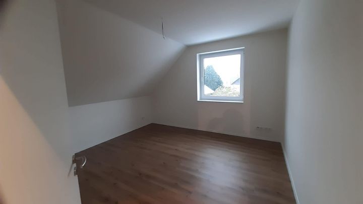 ***3 Zimmer Dachgeschosswohnung***