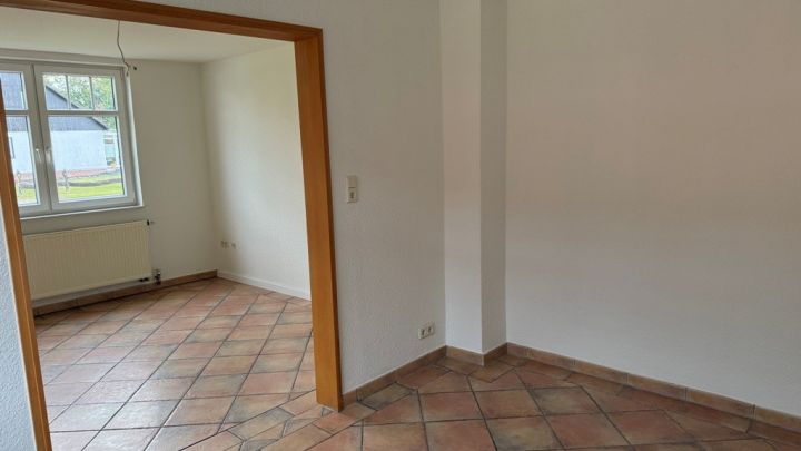 ***Kleine gemütliche DHH sucht neue Bewohner***

***Ideal für Singles oder Paare***