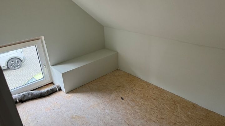 ***Kleine gemütliche DHH sucht neue Bewohner***

***Ideal für Singles oder Paare***