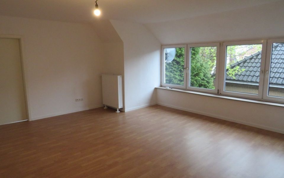Wohnzimmer (Zi 2)