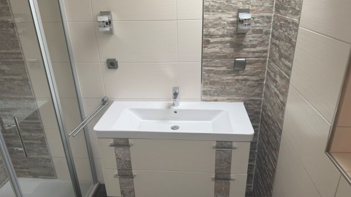 ***Gemütliche kleine DHH zu sofort zu mieten***