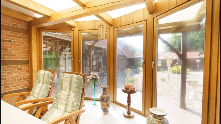 ***Modernes, hochwertig gebautes Fachwerkhaus mit viel Platz in bevorzugter Lage***

***Ein wunderschönes Haus und ein tolles Grundstück***
