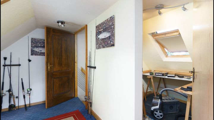***Ostfriesisches Fehnhaus mit großem Grundstück und viel Privatsphäre***