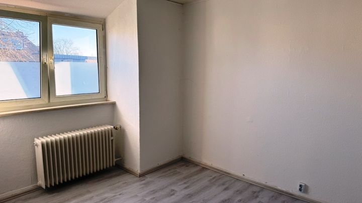 ***Gemütliche 3-Zi-Wohnung in zentraler Lage von Leer/Ostfr.***